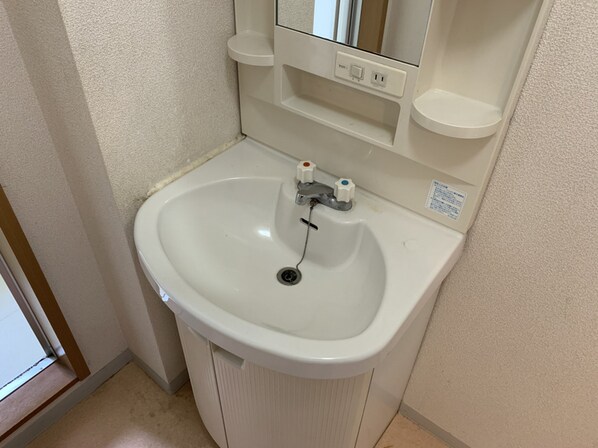 ラフィーネ田寺東の物件内観写真